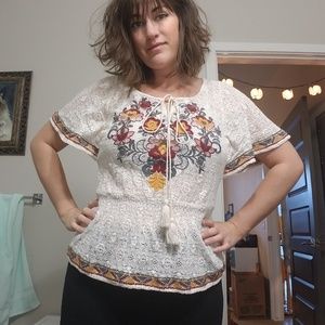 Cream Lace Bavarian Peasant Style Blouse